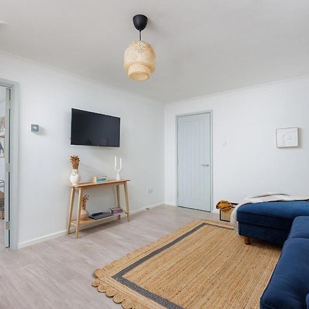 Luxury Penthouse 2 Bed Apartment Plymouth Exterior photo