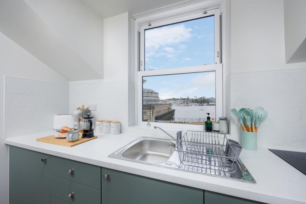 Luxury Penthouse 2 Bed Apartment Plymouth Room photo