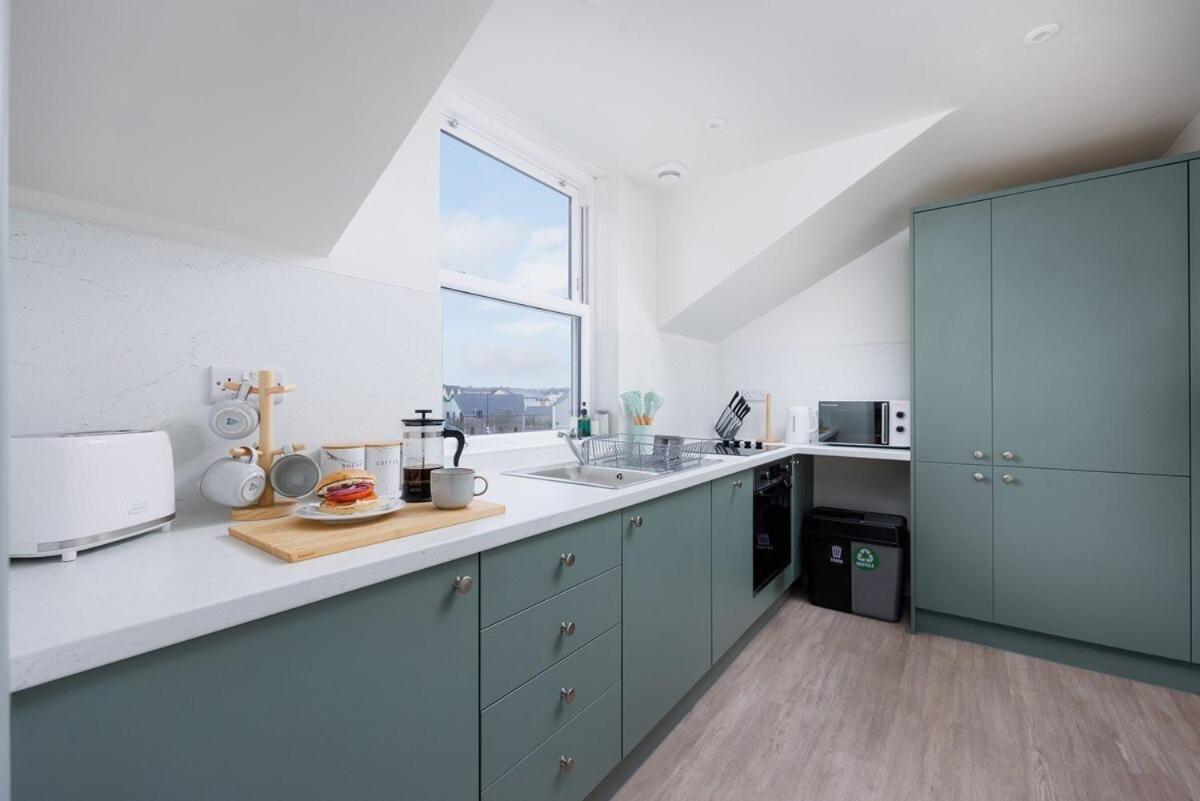 Luxury Penthouse 2 Bed Apartment Plymouth Exterior photo